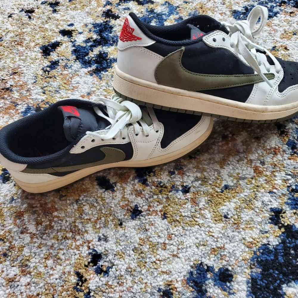 Travis Scott‎ x Air Jordan 1 Retro Low OG SP PS 'Olive' - Picture 2 of 9